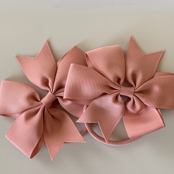 Petal Peach Elastic Hair Ties Ponytail - Picture 1 of 2